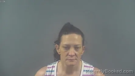 Mugshot of SARAH ELIZABETH SPALDING booked in Warren County, Kentucky on May 19, 2026