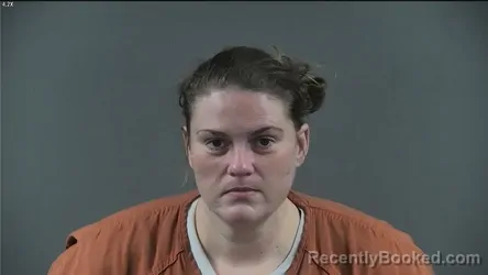 Mugshot of Tiffany Leah Dearing booked in Warren County, Kentucky on October 25, 2026