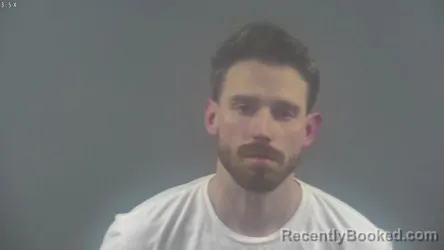 Mugshot of TYLER LOUIS GOODNIGHT booked in Warren County, Kentucky on April 3, 2026