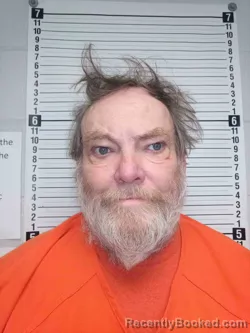 Mugshot of TERRY LOWE