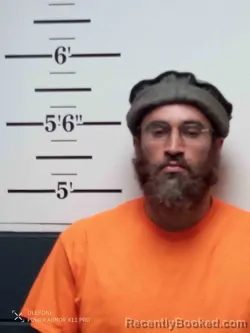 Mugshot of MARC HILL