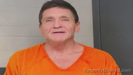 Mugshot of LONNIE J GRAY