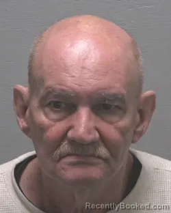 Mugshot of DANIEL LUNA