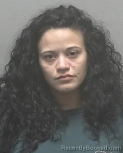 Mugshot of VERONICA MARIE HICKS