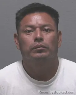 Mugshot of NORBELL ROBLERO GUZMAN