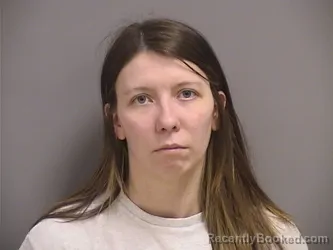 Mugshot of LEAH PAIGE SMITH