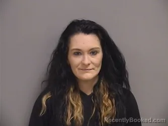 Mugshot of MARIAH LEANNE CYR booked in Somerset County, Maine on April 7, 2026