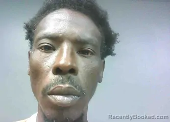Mugshot of LAWRENCE MACK RAY booked in Franklin County, Florida on April 29, 2026