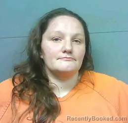 Mugshot of HALLEY ELIZABETH SAMEK booked in Franklin County, Florida on April 22, 2026