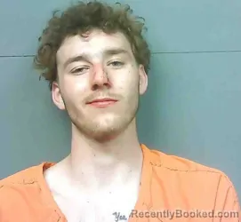 Mugshot of REGINALD NATHAN GIDDENS booked in Franklin County, Florida on April 4, 2026