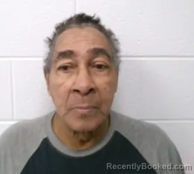 Mugshot of ALI VERNON SMITH