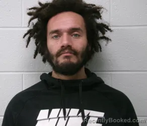 Mugshot of ZACKARY DANIEL MILLER