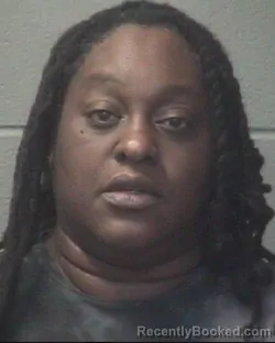 Mugshot of Cheniqua Latrice Morton booked in Onslow County, North Carolina on October 5, 2026