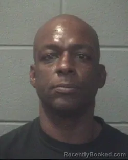 Mugshot of DWAYNE LASAUN-LEWIS WILLIAMS booked in Onslow County, North Carolina on June 6, 2026