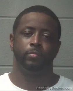 Mugshot of DASHAWN SHAMAR THERON COOPER booked in Onslow County, North Carolina on March 20, 2026