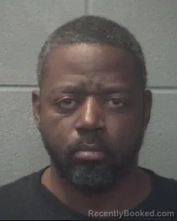 Mugshot of ANDRE LAMONT DIXON