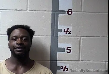 Mugshot of ANTONIO JAY WHITE BALFOUR booked in Somerset County, Maryland on April 16, 2026