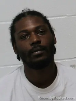 Mugshot of Veshawn Trayyl Bratten booked in Wicomico County, Maryland on October 6, 2026
