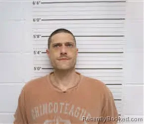 Mugshot of KENNETH CLAY LAYDEN