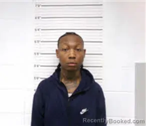 Mugshot of MARSHAWN MCCOY JACKSON