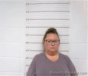 Mugshot of SAVANNA LEIGH HONEYCUTT booked in Pamlico County, North Carolina on July 18, 2026