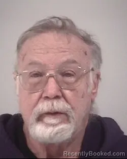 Mugshot of DONALD WAYNE WHITE