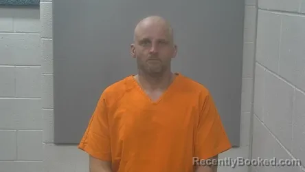 Mugshot of THOMAS EDWARD KARR