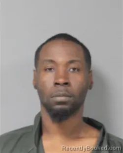 Mugshot of CARL DESHAUN BRUINS