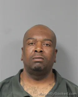 Mugshot of LAMONT ROQUINTON THOMAS booked in Berrien County, Michigan on April 14, 2026
