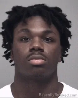 Mugshot of KADARRO DARNELL DAVIS