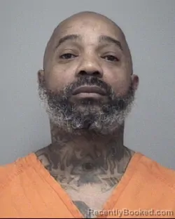 Mugshot of LARRY NOBLE ROBINSON