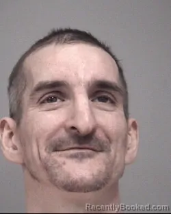 Mugshot of ROSS DOUGLAS CARLTON