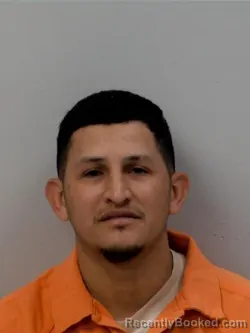 Mugshot of Chirino-Pena Richard Ignacio
