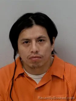 Mugshot of Robles-Oblitas Jean Pierre