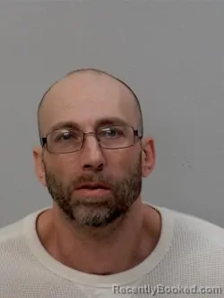 Mugshot of Meyers Lance Anthony