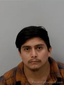 Mugshot of Rodriguez-Santiz Genaro