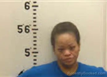 Mugshot of KELLY L WOODS