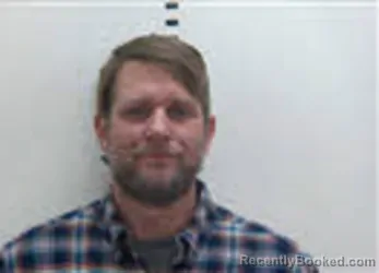 Mugshot of JASON TREADWAY HARRIS
