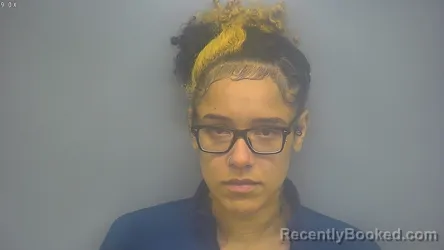 Mugshot of NAKAYLA LYNN BOSHAW-BOGARD