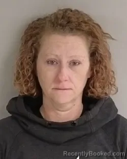 Mugshot of Sarah Lynn Peterson