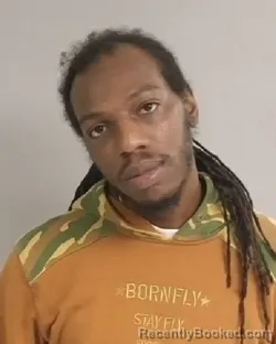 Mugshot of Lashawn Denawrence Roberts