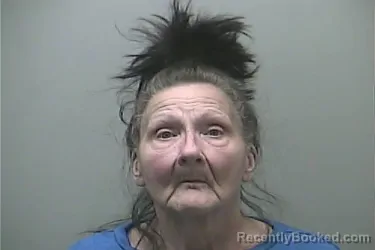 Mugshot of DEBBIE SUE HUIZAR