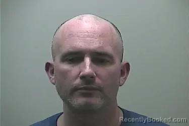 Mugshot of MICHAEL WARREN LAVENDER