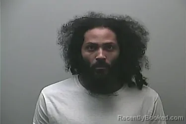 Mugshot of VOULTAIRE MARTIN