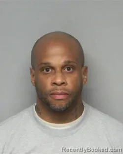 Mugshot of RASHAWN DREAN YARRELL