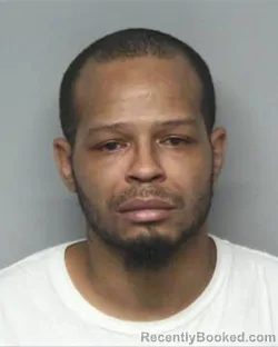 Mugshot of TERRANCE EARL STREET