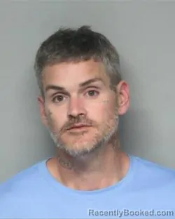 Mugshot of MATTHEW SOUTHERLAND SMITH