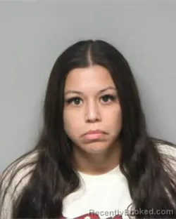 Mugshot of ALYSSA MICHELLE HONEYCUTT