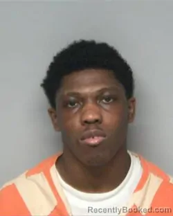 Mugshot of DARIOUS WELCH