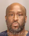 Mugshot of KINTE VASHAUN ROBERTS booked in Oakland County, Michigan on July 6, 2026